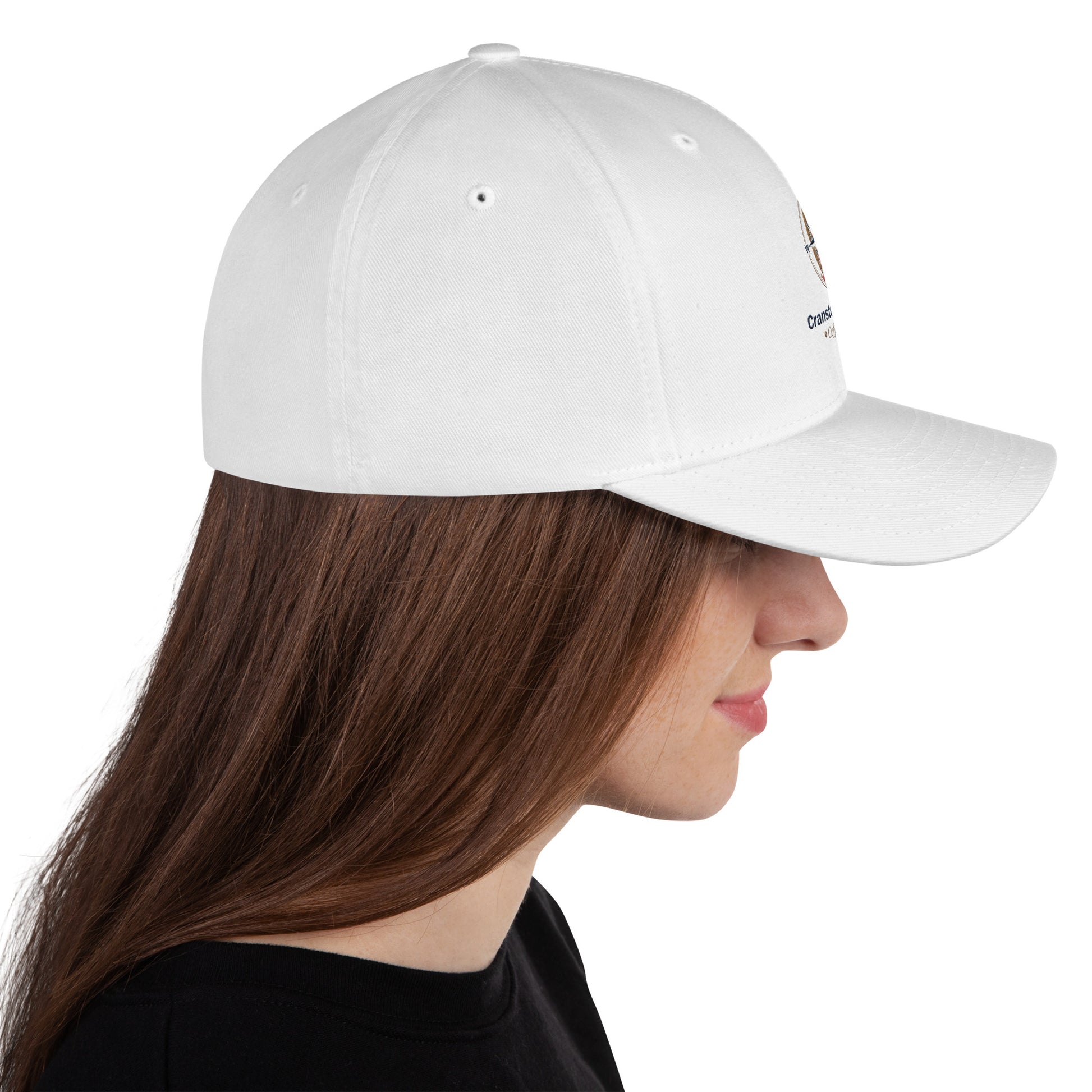 Structured twill cap in white, side view with curved brim and stitched panels